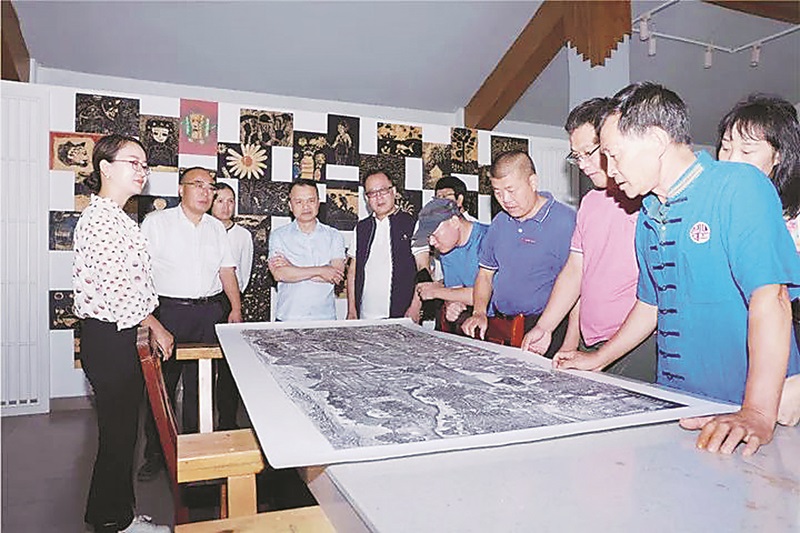 文學(xué)之河，經(jīng)山歷海 論文學(xué)創(chuàng)作服務(wù)的時代使命與藝術(shù)本真